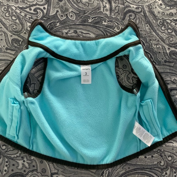 Carter’s Fleece Vest - Picture 5 of 6
